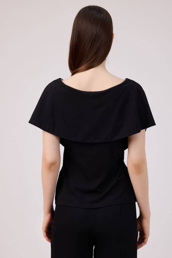 Aksesuarlı viskon örme bluz