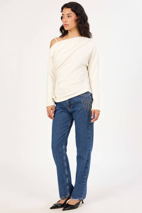 Asimetrik yakalı örme bluz