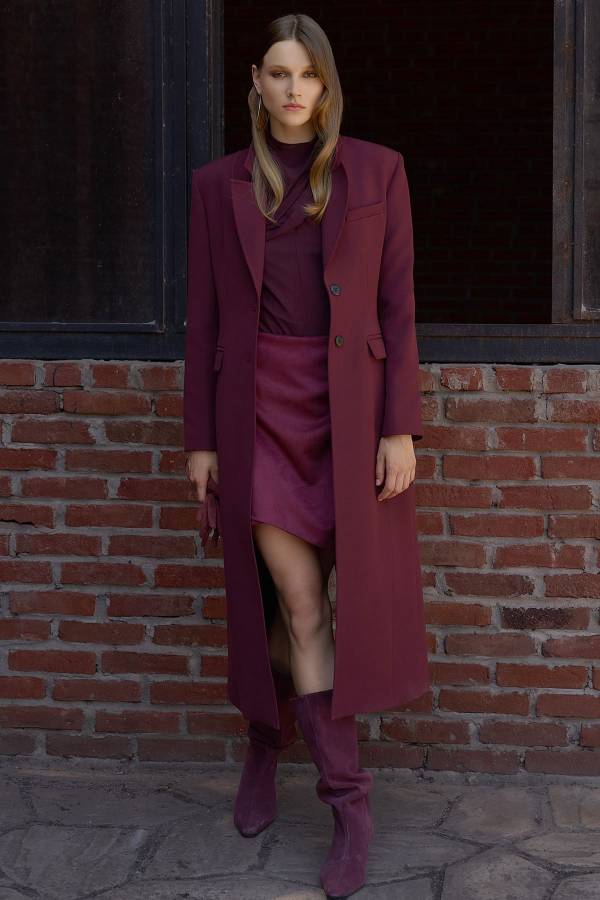 Blazer formlu likralı maksi ceket Blazer formlu likralı maksi ceket