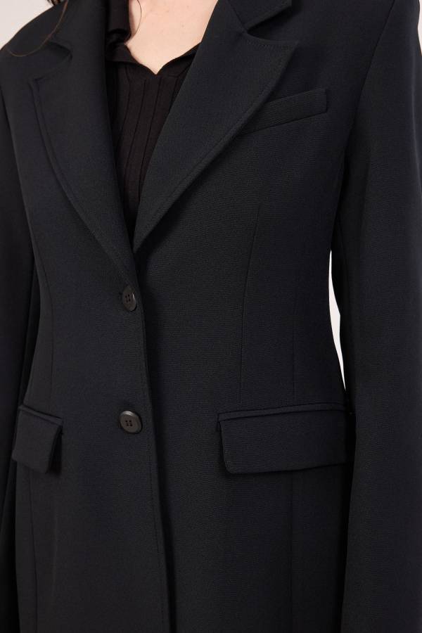 Blazer formlu likralı maksi ceket Blazer formlu likralı maksi ceket