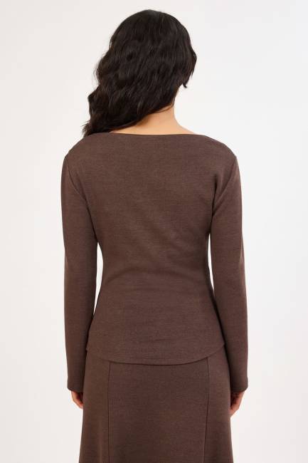 Büzgü detaylı kayık yaka triko bluz - Thumbnail