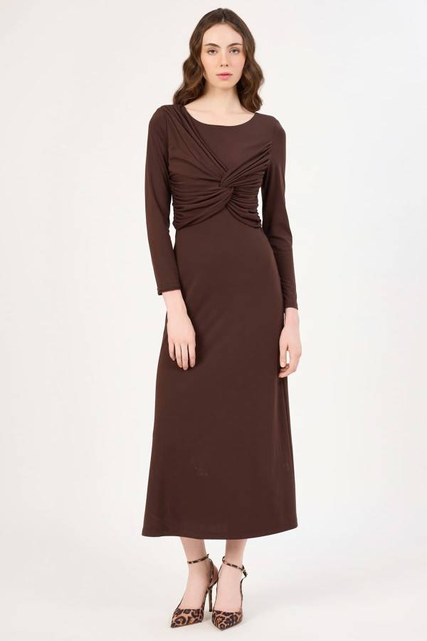 Büzgü detaylı likralı örme elbise Büzgü detaylı likralı örme elbise