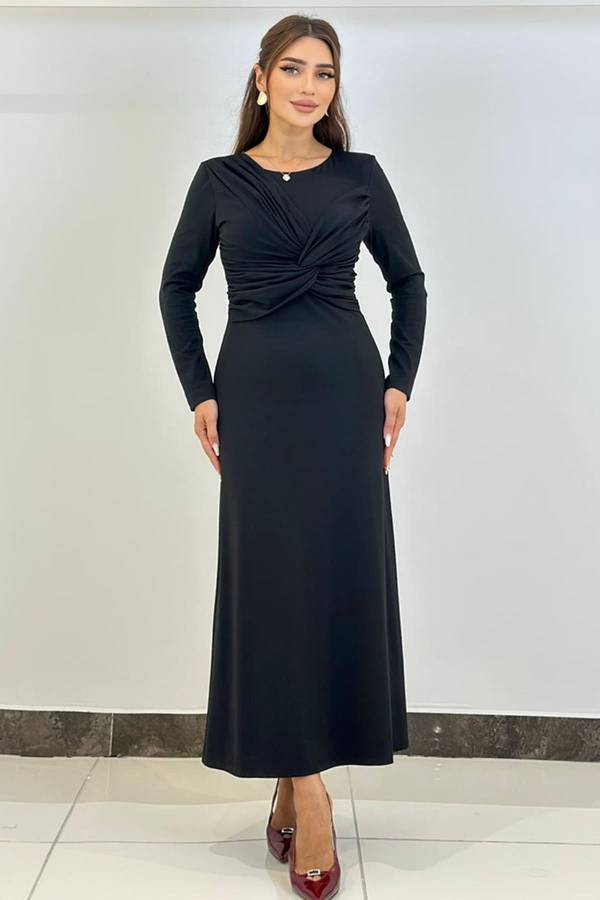 Büzgü detaylı likralı örme elbise