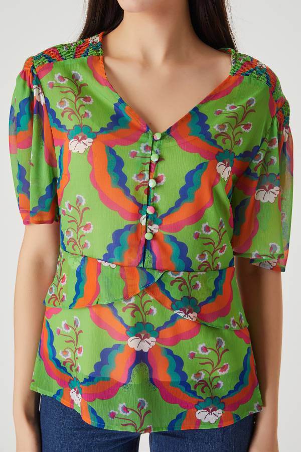 Çiçek desenli şifon bluz