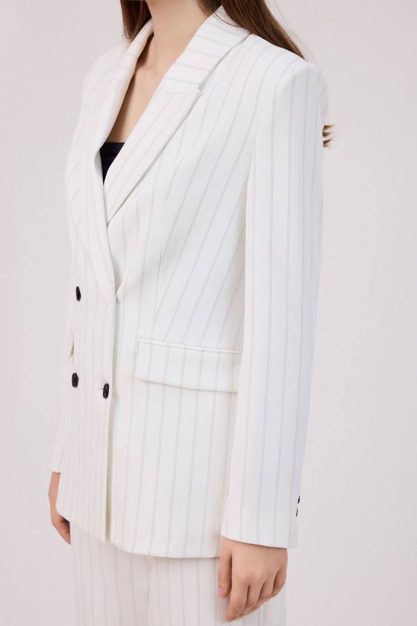 Çizgili kruvaze ceket