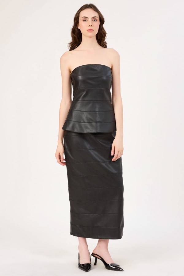 Dikiş detaylı suni deri bustiyer