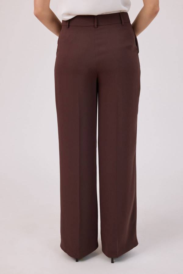 Dökümlü geniş paça pantolon