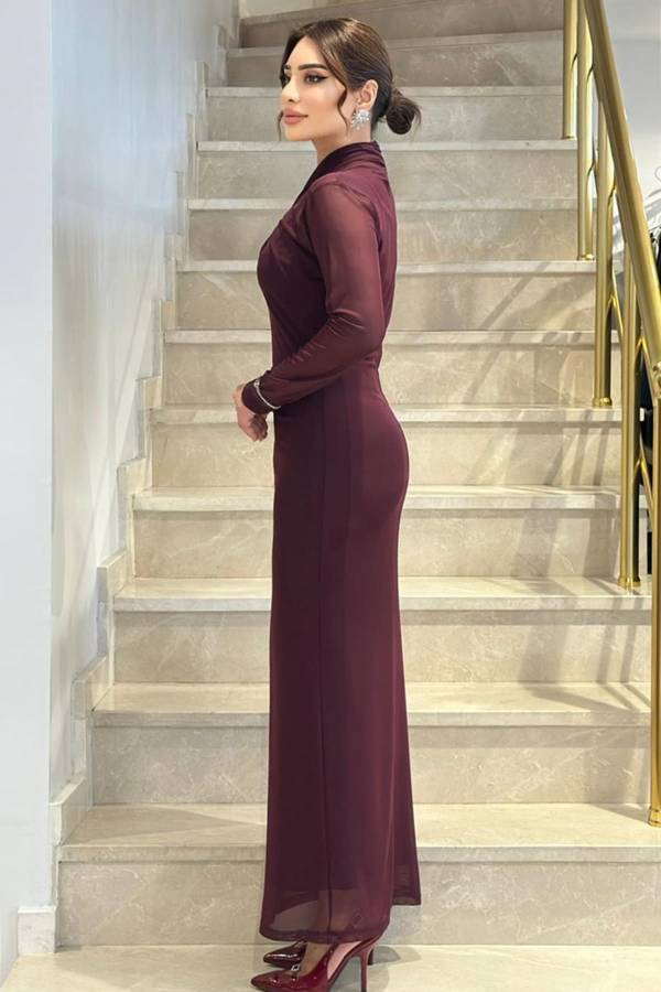 Drape yakalı likralı tül elbise