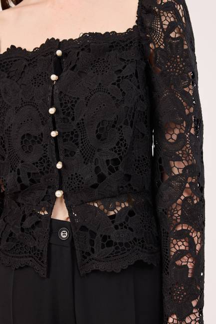 Düğmeli güpür bluz - Thumbnail