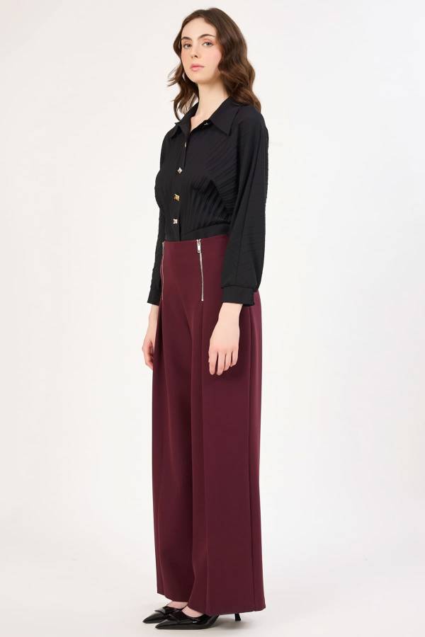 Fermuar detaylı pileli geniş paça pantolon Fermuar detaylı pileli geniş paça pantolon