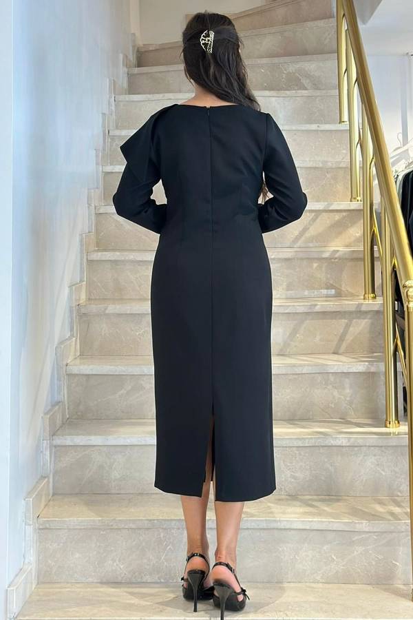 Fiyonk detaylı uzun kollu midi elbise