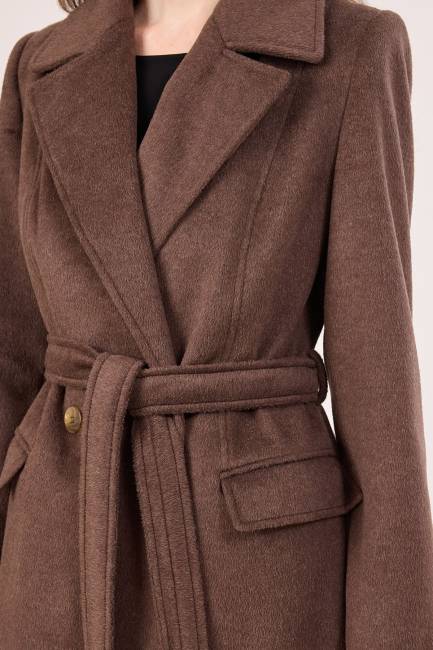 Geniş yakalı kaban - Thumbnail