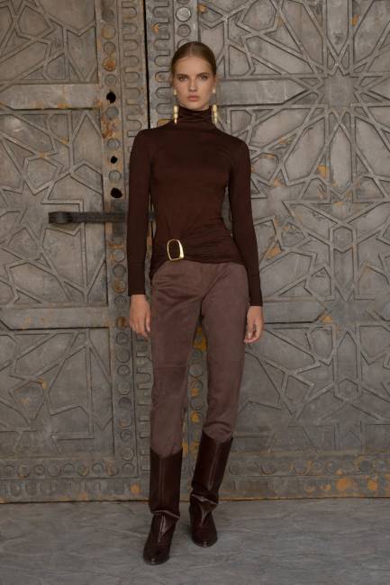 Gold toka detaylı boğazlı yaka bluz - Thumbnail