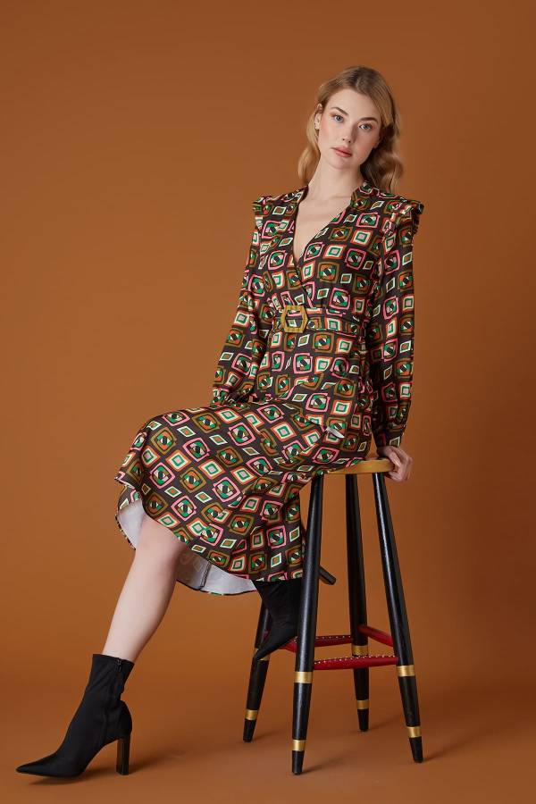 Grafik desenli elbise