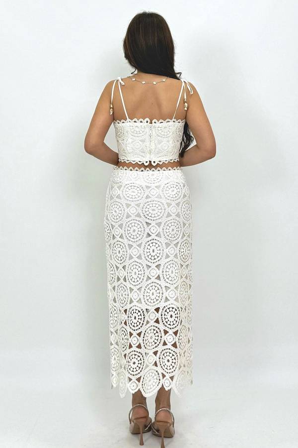 Güpürlü dizaltı etek