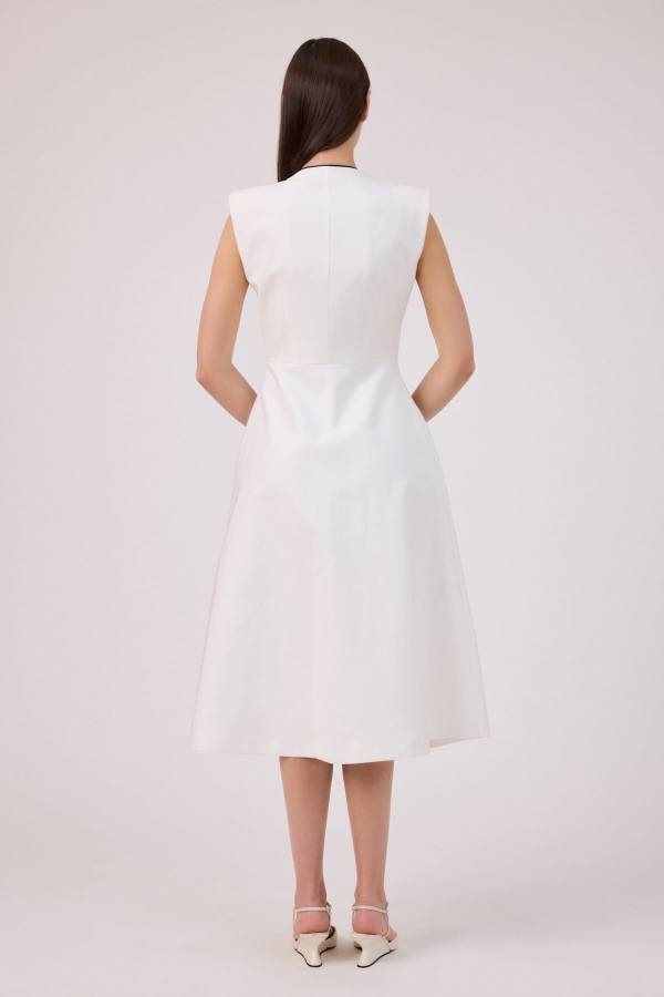 Kontrast biyeli anvelop elbise