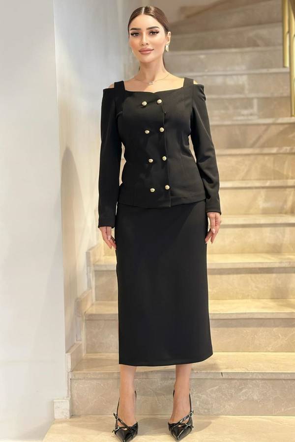 Kruvaze düğmeli likralı örme bluz