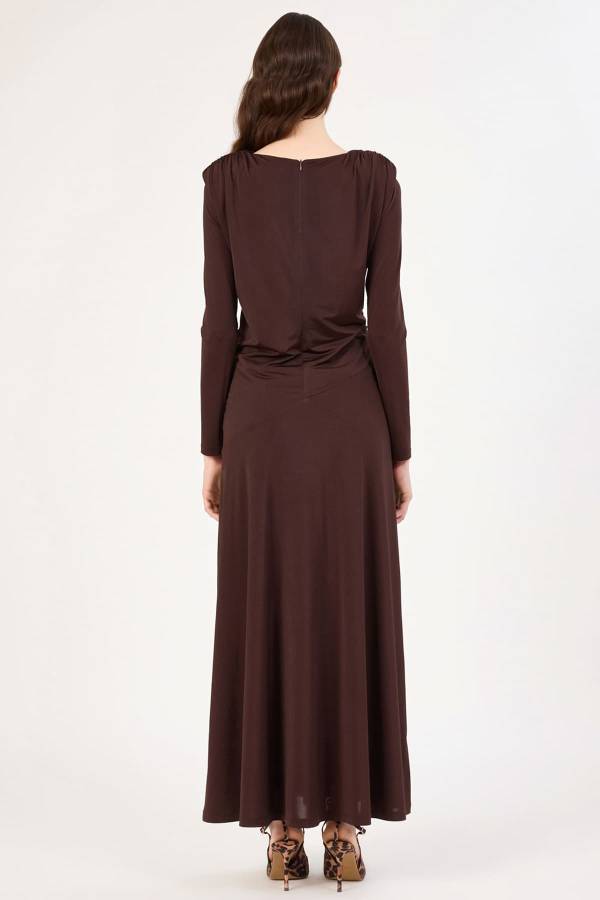 Önü drape detaylı likralı maxi elbise