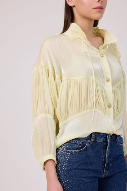 Parlak iplikli organze büzgü detaylı kap - Thumbnail