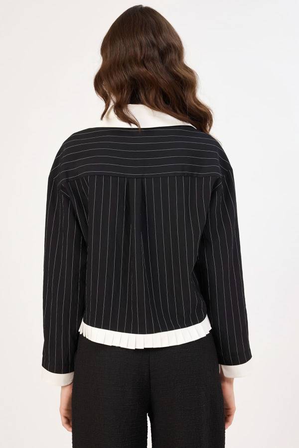 Plise detaylı kontrast yakalı gömlek Plise detaylı kontrast yakalı gömlek