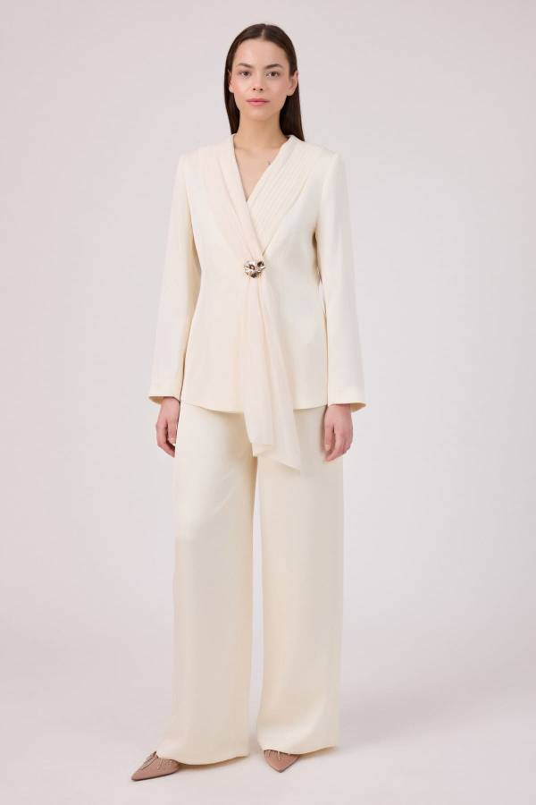 Plise şifon yakalı ceket