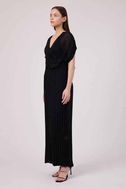 Pliseli çiçek kemerli şifon elbise - Thumbnail