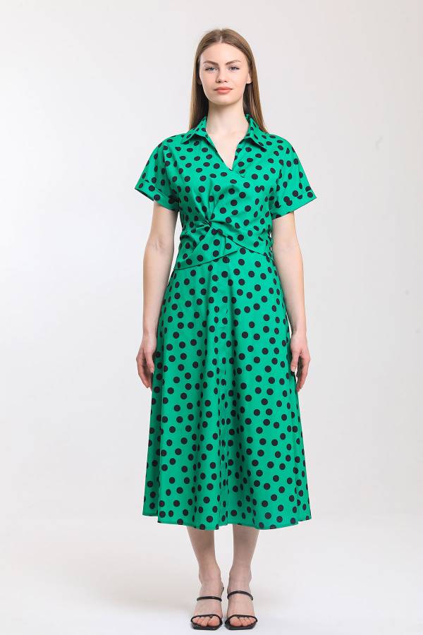 Puan desenli bağlamalı elbise