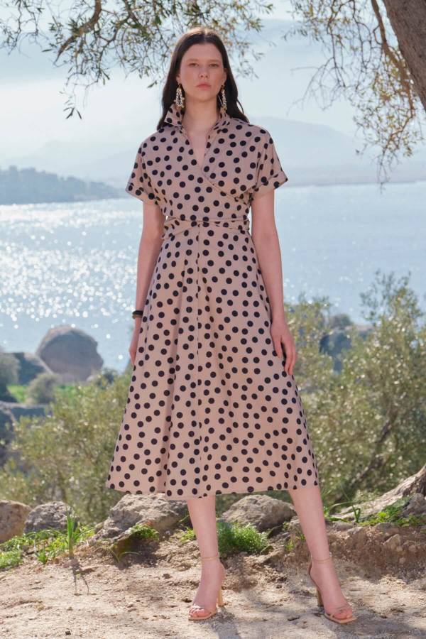 Puan desenli bağlamalı elbise