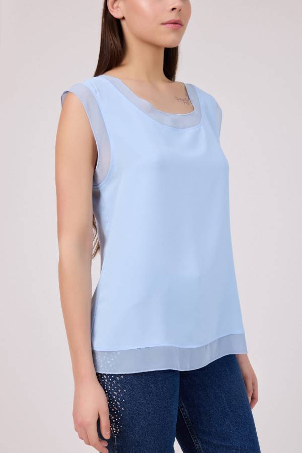 Şifon bant detaylı kolsuz bluz