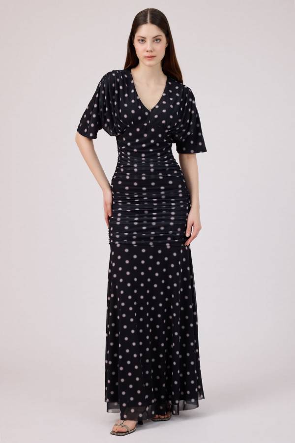 Soyut puan desenli tül maxi elbise