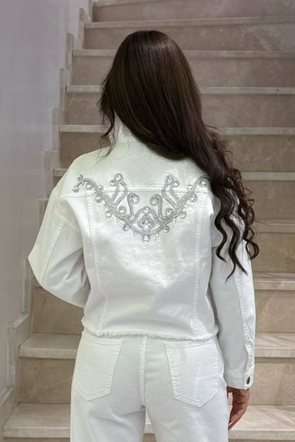 Taşlı beyaz denim ceket