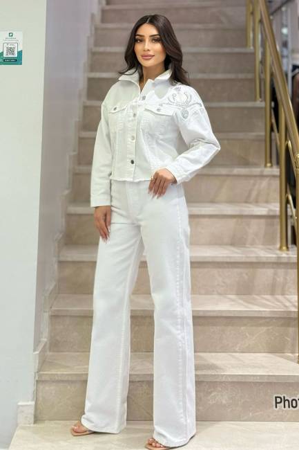 Taşlı beyaz denim ceket - Thumbnail