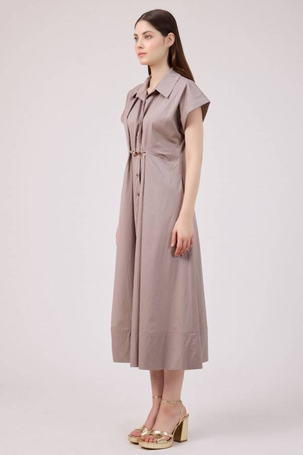 Toka detaylı gömlek elbise