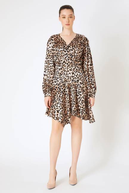 V yakalı leopar desenli asimetrik kesim elbise - Thumbnail