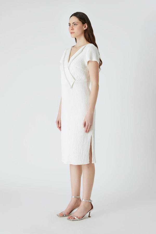 Viskon asimetrik yakalı elbise