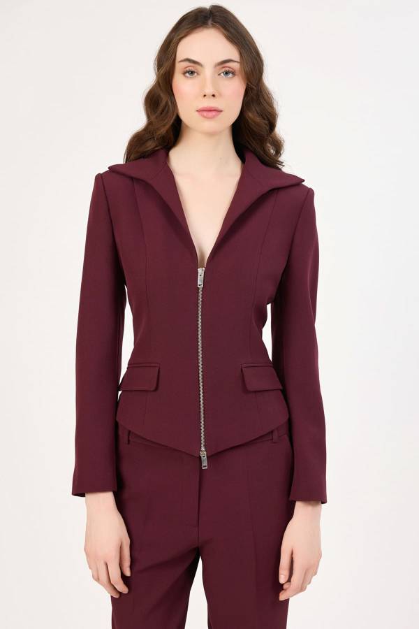 Yaka detaylı fermuarlı ceket Yaka detaylı fermuarlı ceket