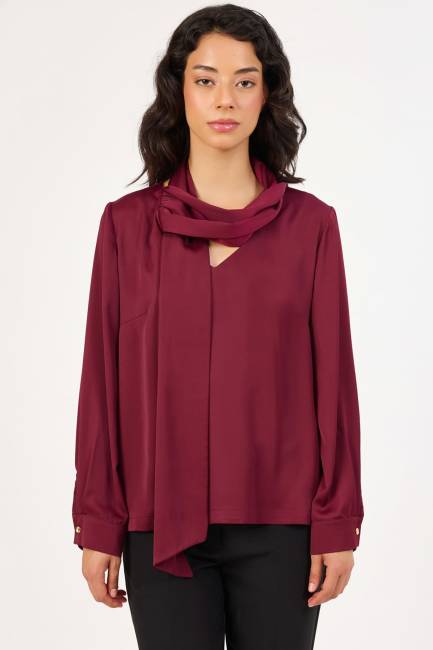 Fever - Yakası fular detaylı dökümlü bluz Fever - Yakası fular detaylı dökümlü bluz