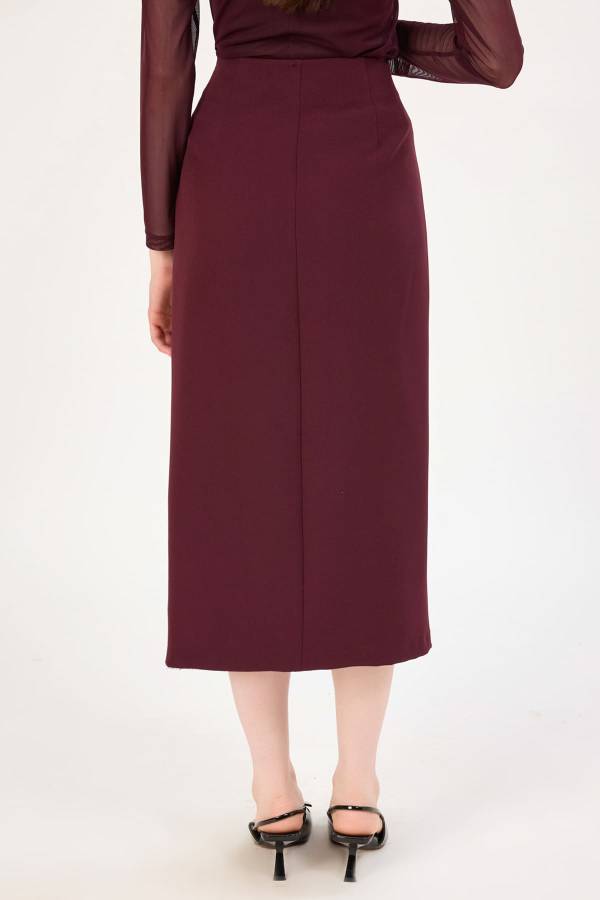 Yırtmaç ve fermuar detaylı likralı etek Yırtmaç ve fermuar detaylı likralı etek