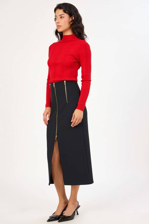 Yırtmaç ve fermuar detaylı likralı etek Yırtmaç ve fermuar detaylı likralı etek