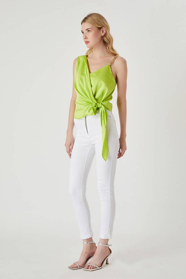 Zincir askılı atlet