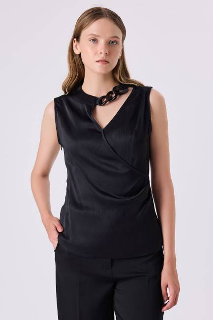 Fever - Zincir detaylı krınkıl bluz